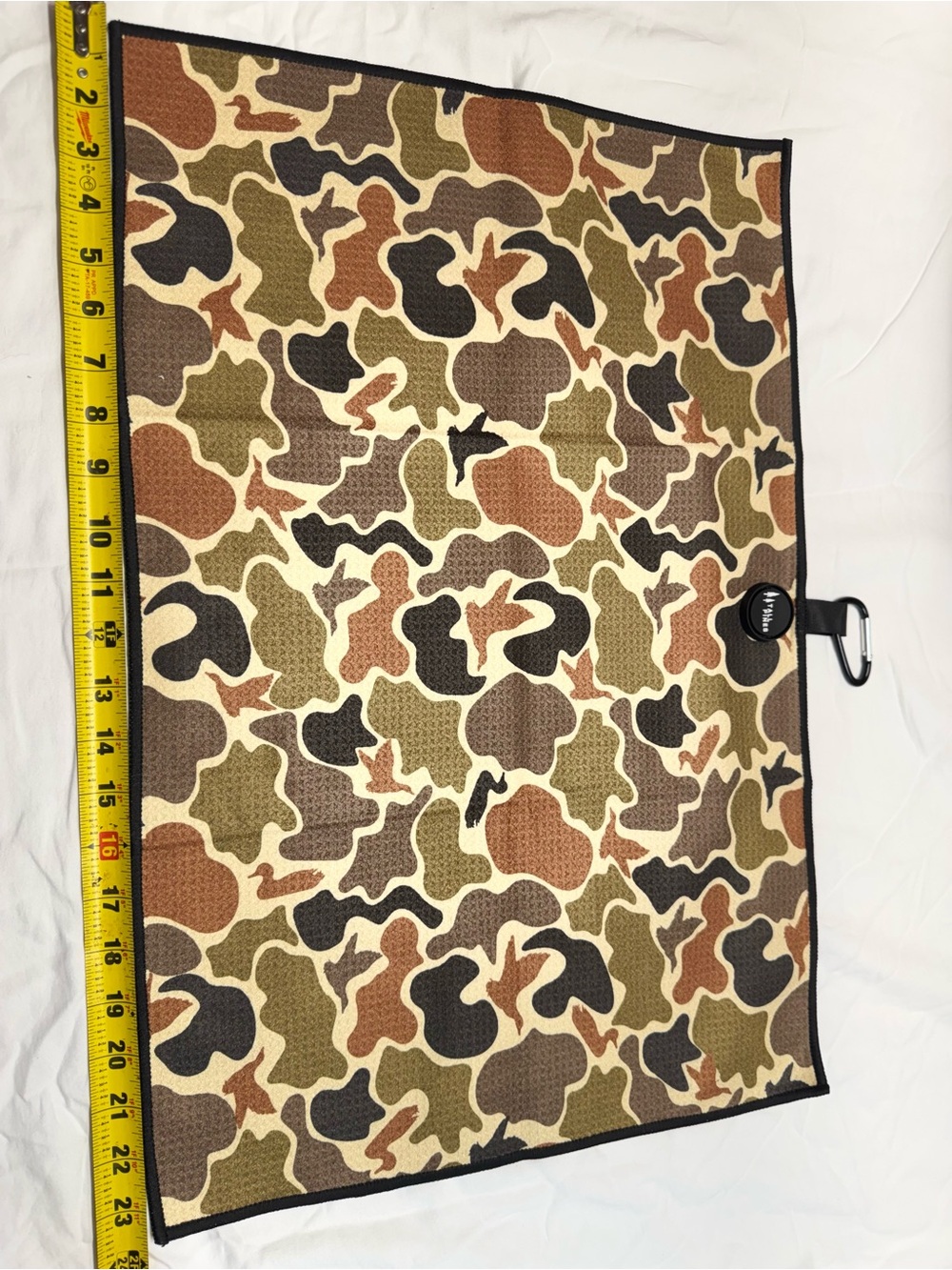 Golf towel with carabiner and a magnet- Brown Duck Camo